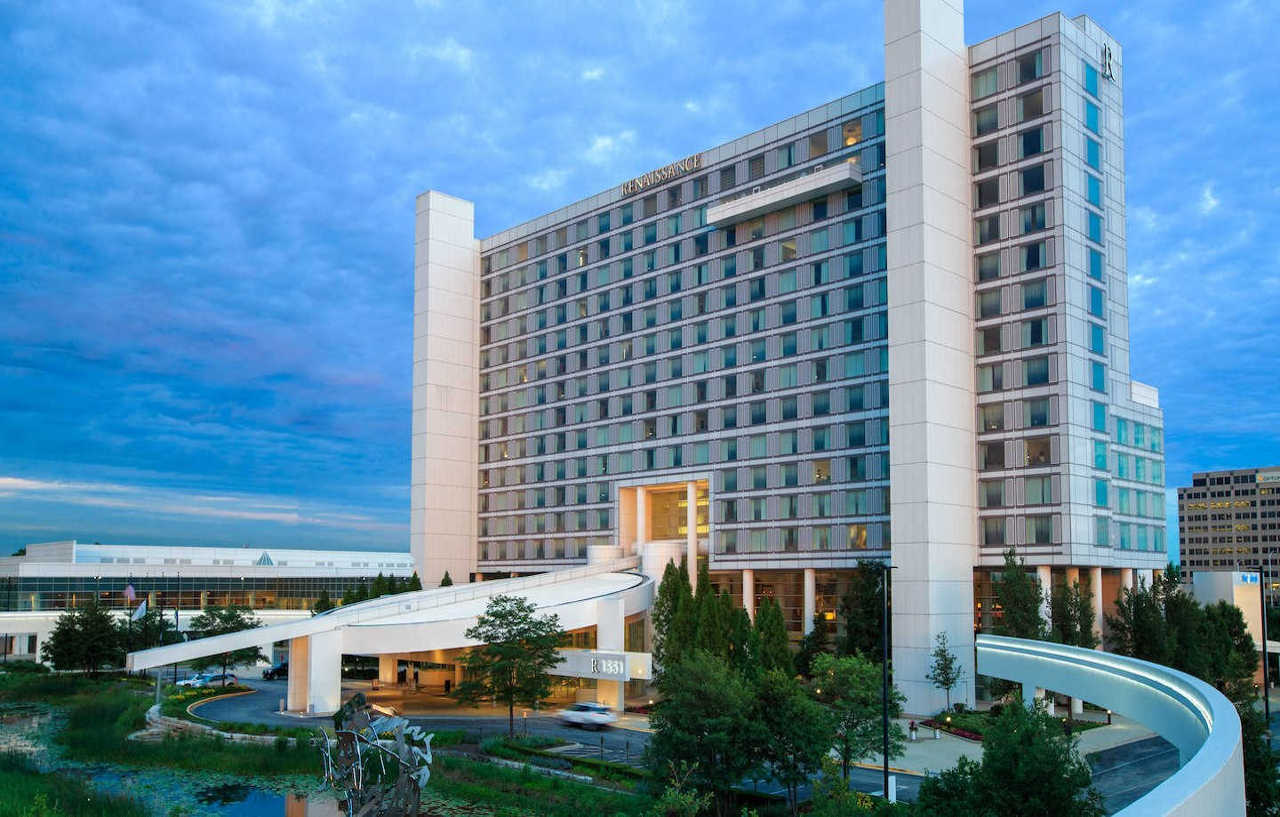 Renaissance Schaumburg Convention Center Hotel Bagian luar foto